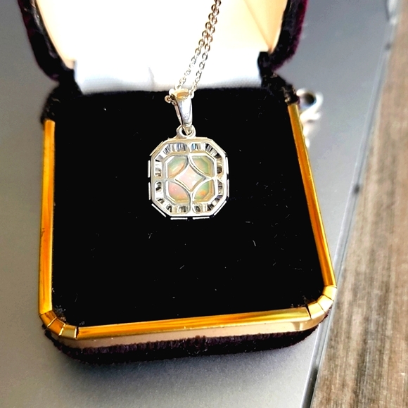 UNIQUE VINTAGE NATURAL WELO OPAL & 2CTW DIAMOND NECKLACE!!! - Picture 4 of 5